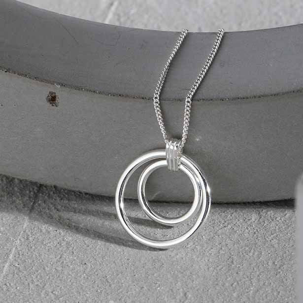 Simple Daughter Circle Rings 925 Sterling Silver Necklace